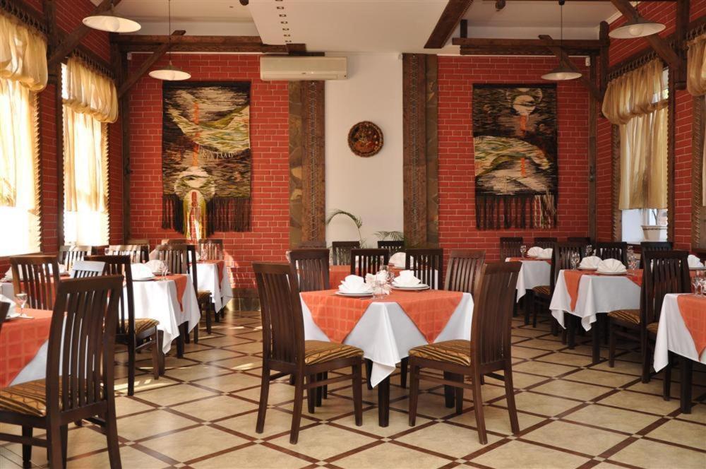 Hotel Zelenyi Klyn ايفانو - فرانكيفسك المظهر الخارجي الصورة